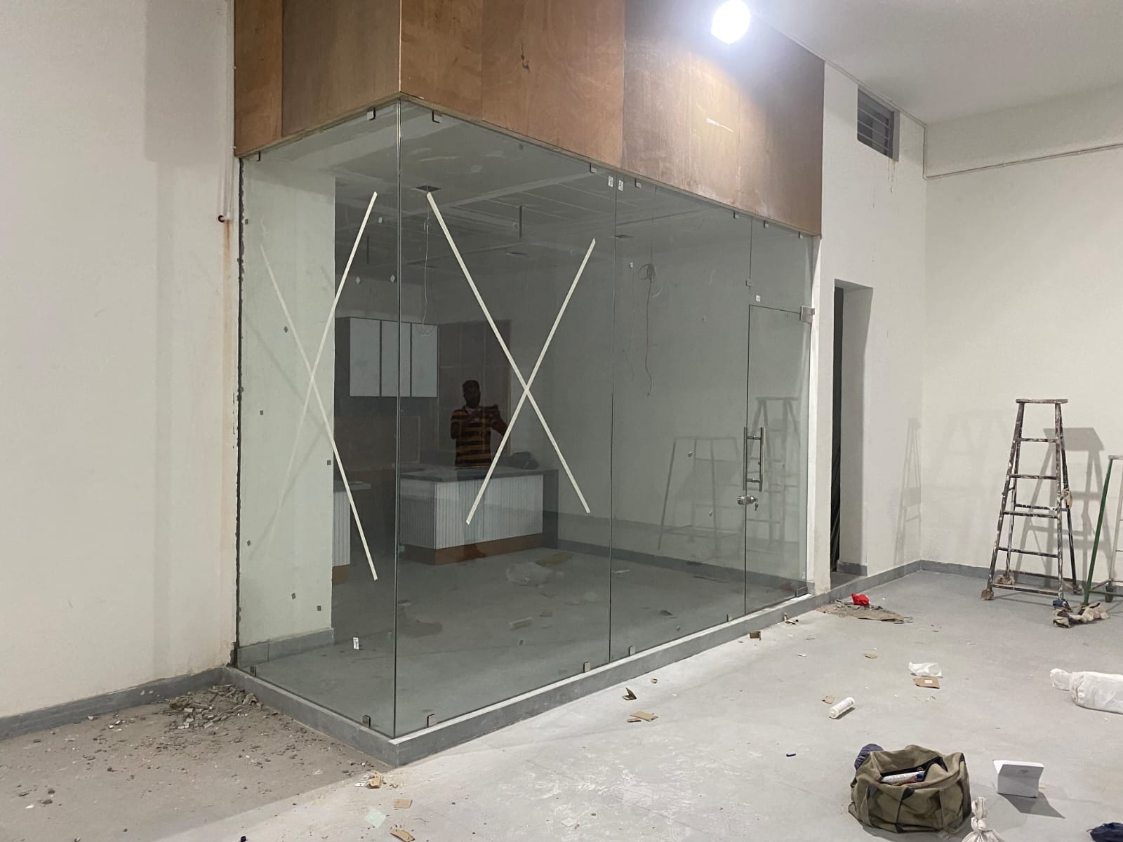 12mm toughen glass work