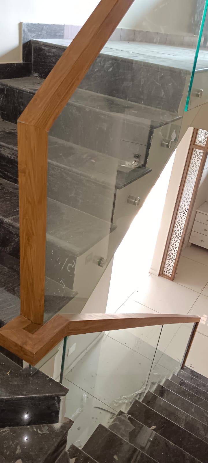 Aluminium Glass Reling Work