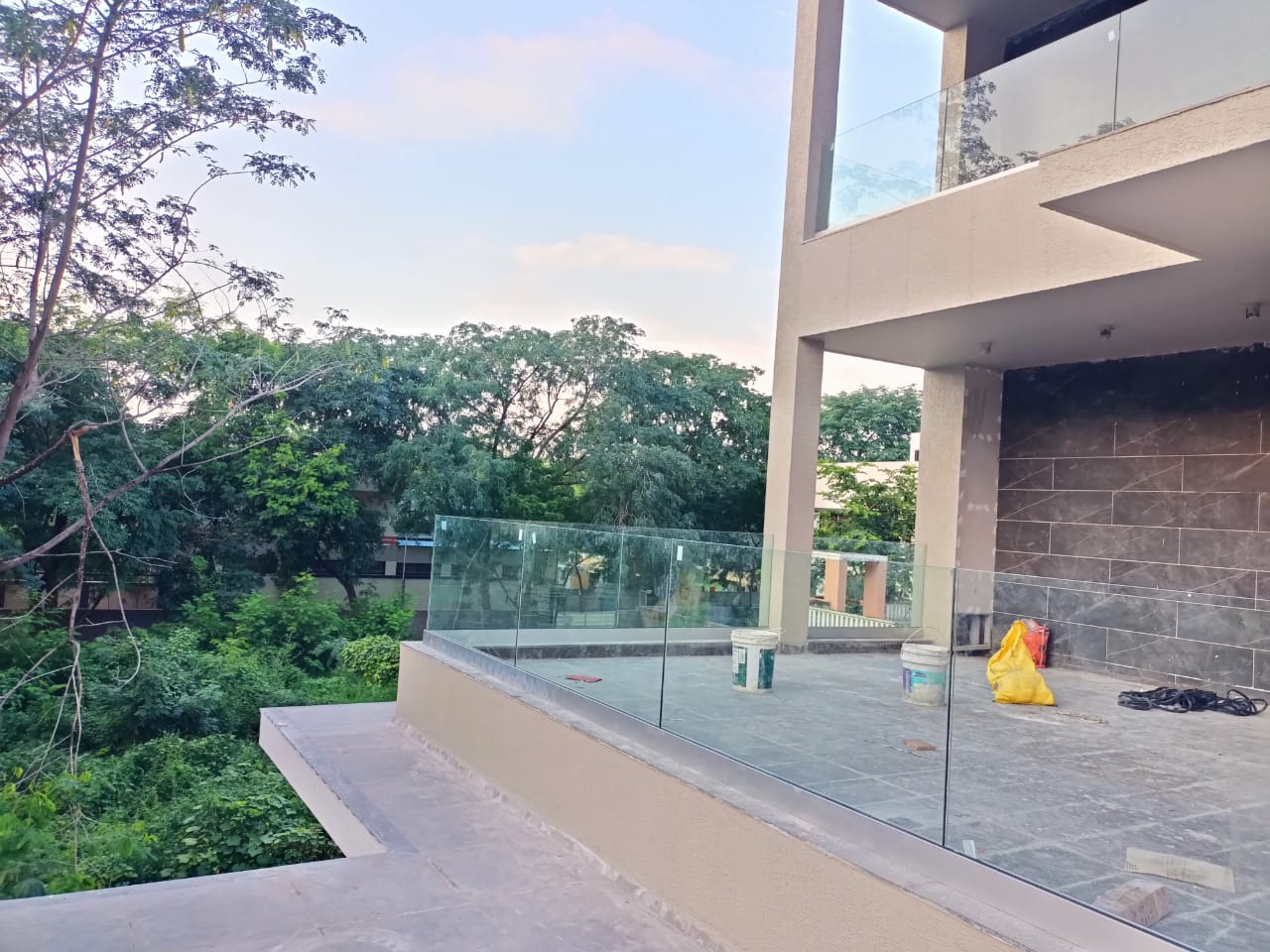 Aluminium Glass Reling Work