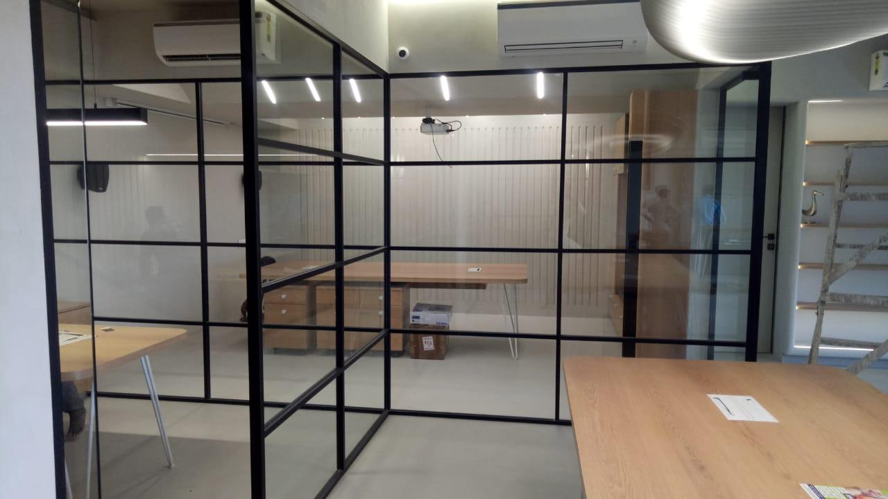 Aluminium Slim Partition