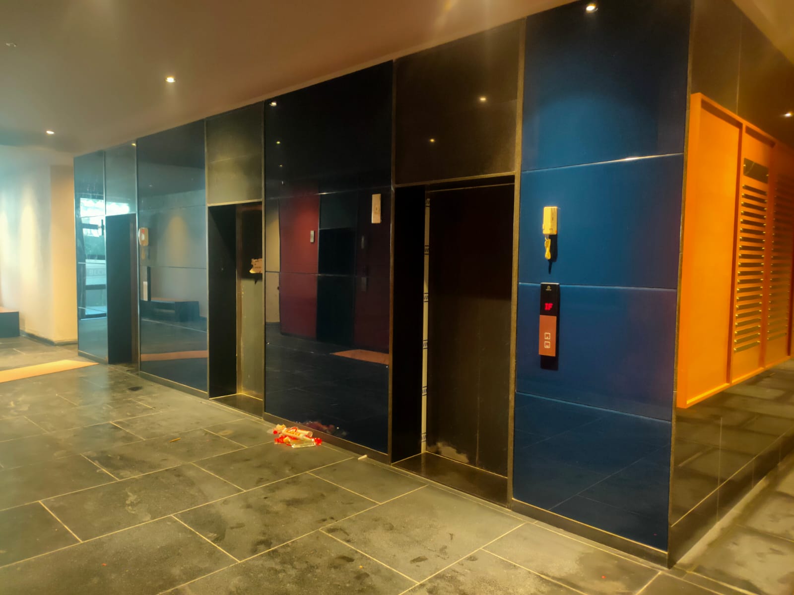 Glass Design & Backpainted Glass Work